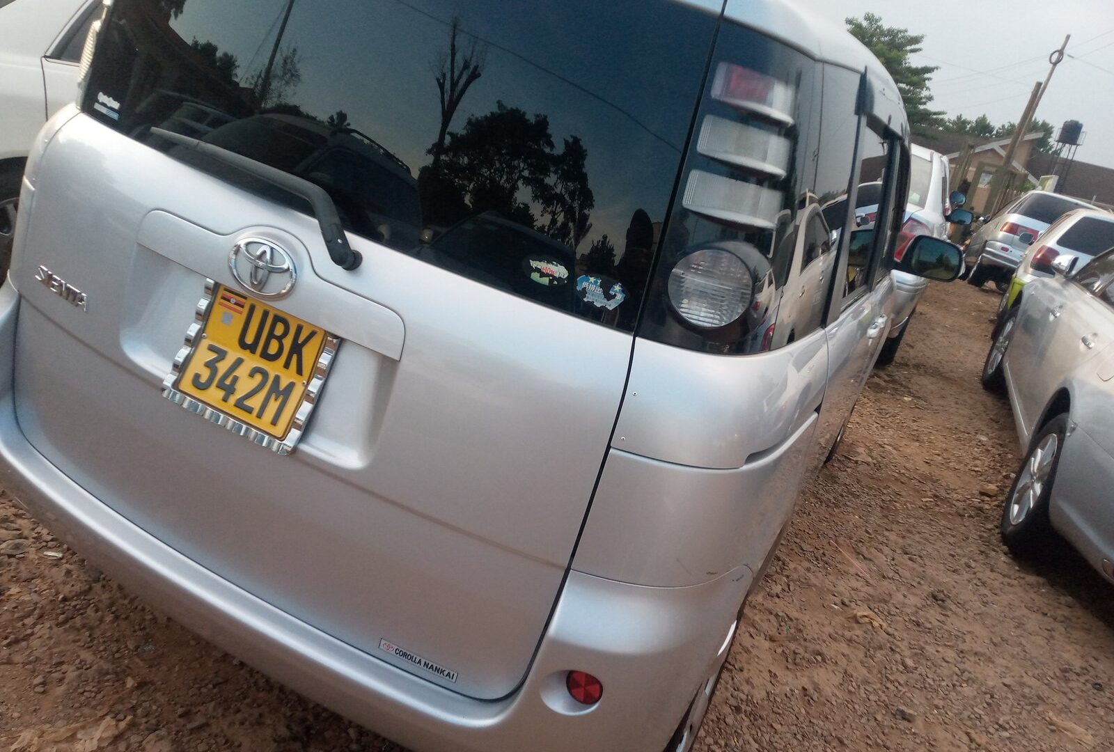 Toyota sienta