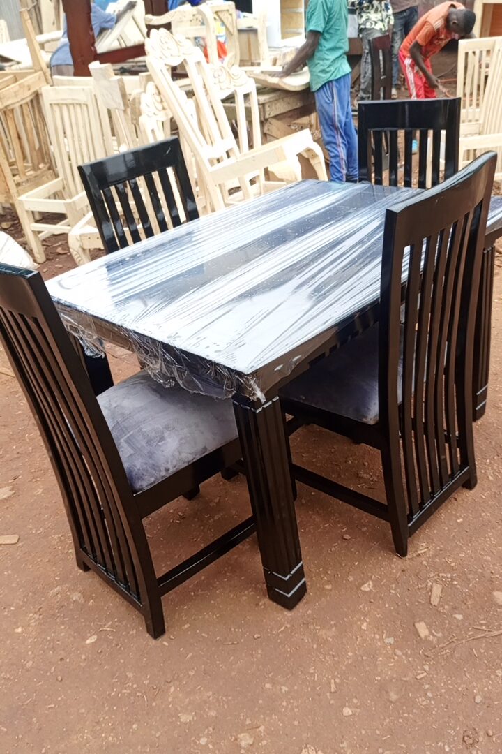 4seater dinning tables