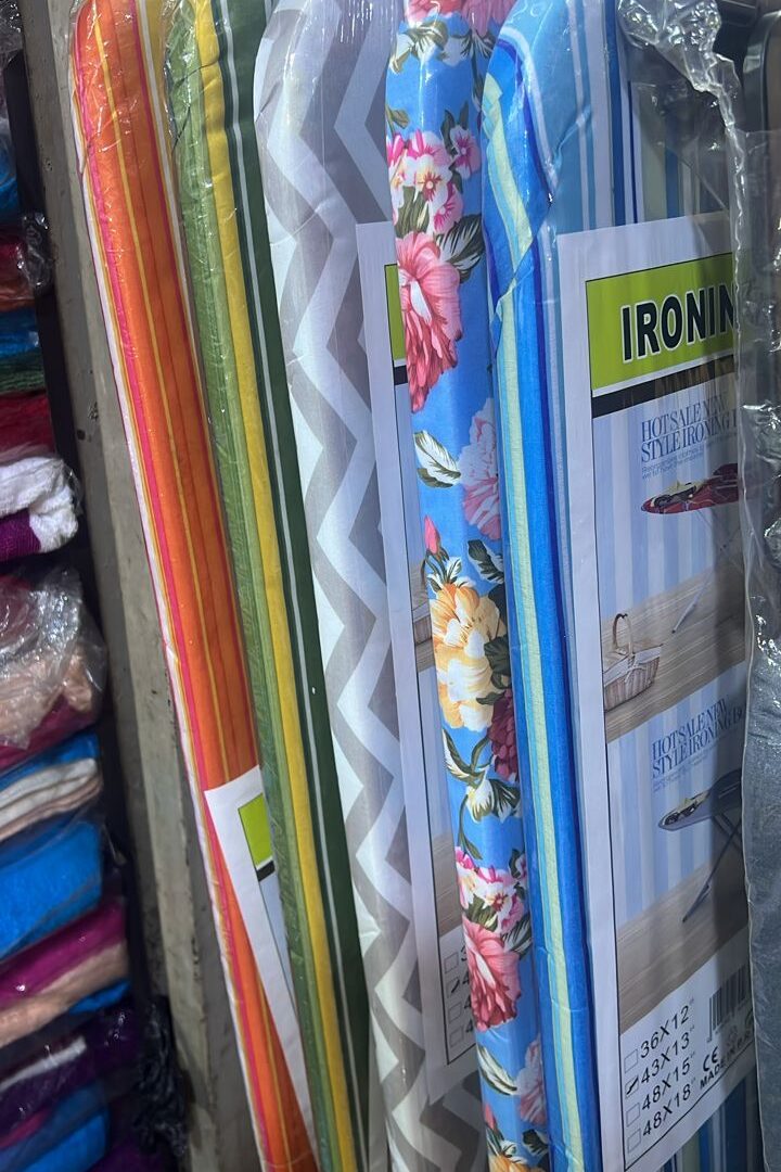 Ironing board Medium size