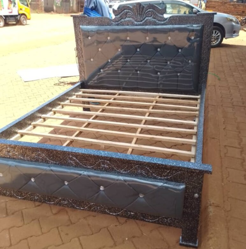 Strong 5*6 Gray leather bed